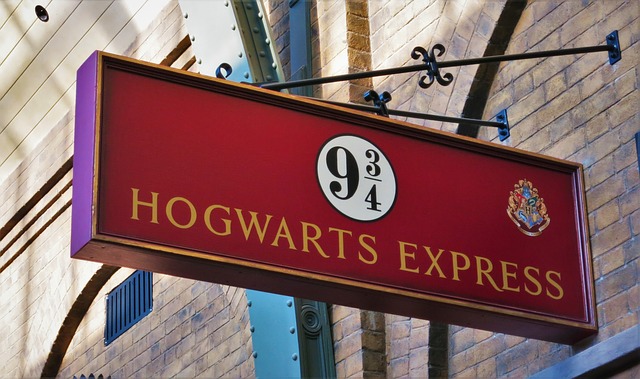 Harry Potter platform sign